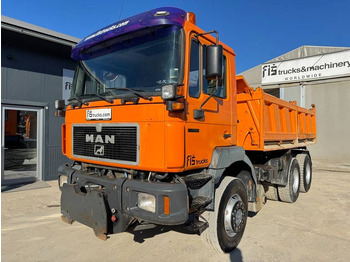 Camion benne MAN 27.403