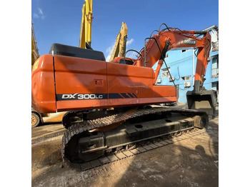 Pelle sur chenille DOOSAN DX300LC