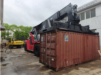 Engins de chantier Kalmar DRF450 container reach stacker 45ton