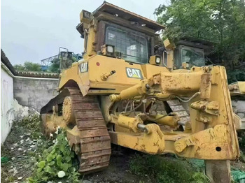 Bulldozer CATERPILLAR D8T