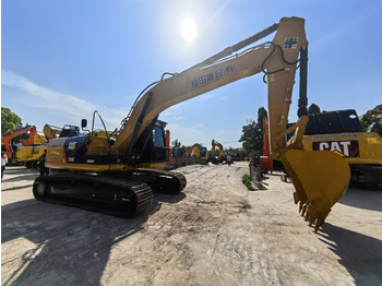 Pelle sur chenille Caterpillar 320D excavator