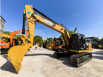 Pelle sur chenille Caterpillar 320D excavator