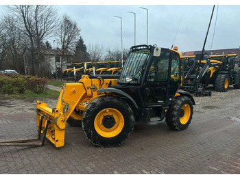 Chariot télescopique JCB