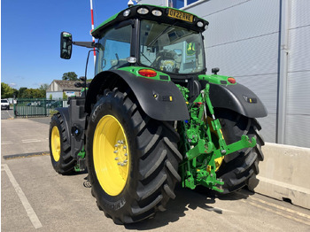 Tracteur agricole neuf John Deere 6215R