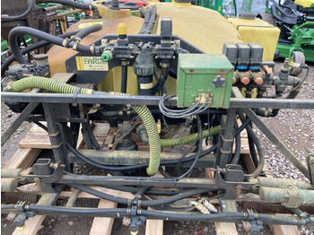 Matériel de jardinage John Deere HD200 de-mount sprayer