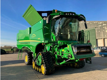 Moissonneuse-batteuse John Deere S690 TM