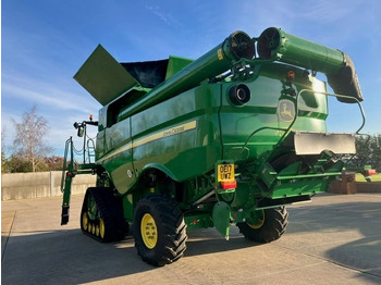 Moissonneuse-batteuse John Deere S690 TM