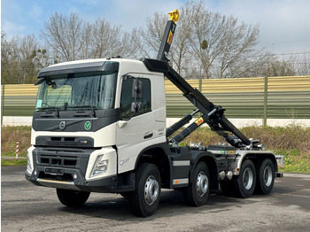 Camion ampliroll VOLVO FMX 460