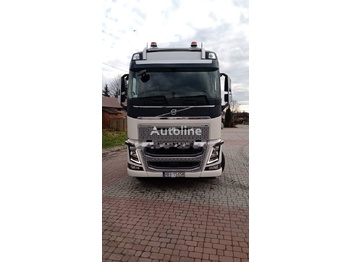 Tracteur routier VOLVO FH16