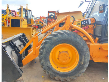 Tractopelle JCB 4CX