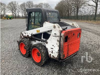 Mini chargeuse BOBCAT S450