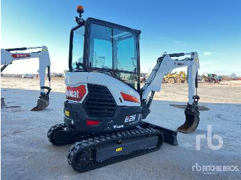 Mini pelle BOBCAT E26