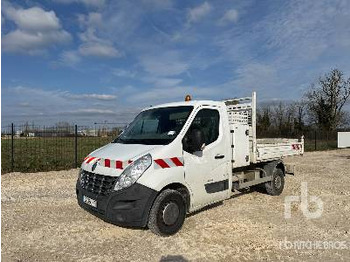 Camion benne RENAULT Master