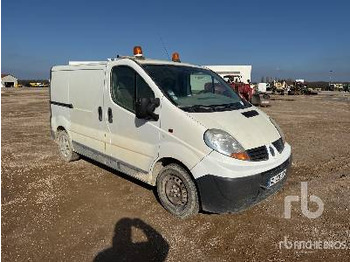 Fourgon utilitaire RENAULT TRAFIC Vehicule Utilitaire (Inoperable)