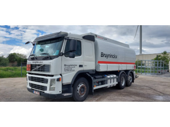 Camion citerne VOLVO FM