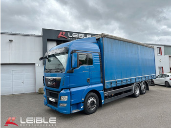 Camion à rideaux coulissants MAN TGX 26.440