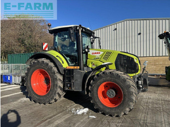 Tracteur agricole CLAAS Axion 870