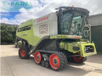 Moissonneuse-batteuse CLAAS Lexion 750