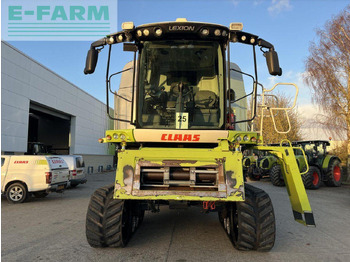 Moissonneuse-batteuse CLAAS LEXION 750TT