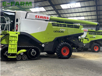 Moissonneuse-batteuse CLAAS Lexion 770