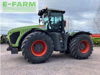 Tracteur agricole CLAAS Xerion 4000