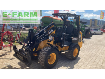 Chargeuse sur pneus JCB 403