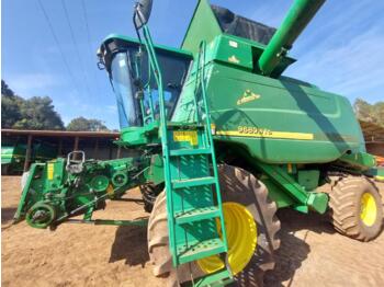 Moissonneuse-batteuse JOHN DEERE 9680WTS