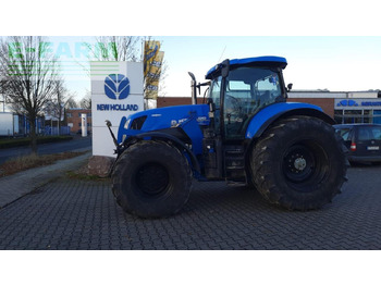 Tracteur agricole NEW HOLLAND T7.250