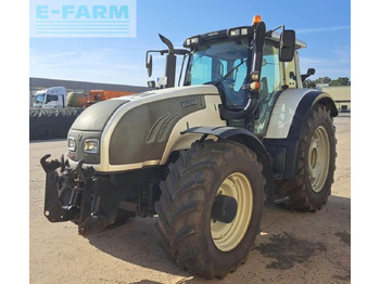 Tracteur agricole VALTRA T202