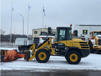 Chargeuse sur pneus YANMAR