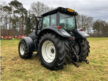 Tracteur agricole Valtra T162e V