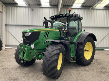 Tracteur agricole JOHN DEERE 6215R