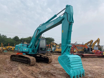 Pelle sur chenille KOBELCO SK210LC-8