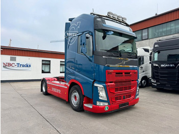 Camion porte-voitures VOLVO FH 460