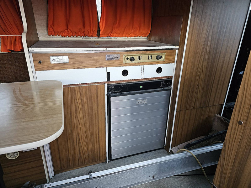 Véhicule utilitaire Mercedes-Benz 206  D Camper