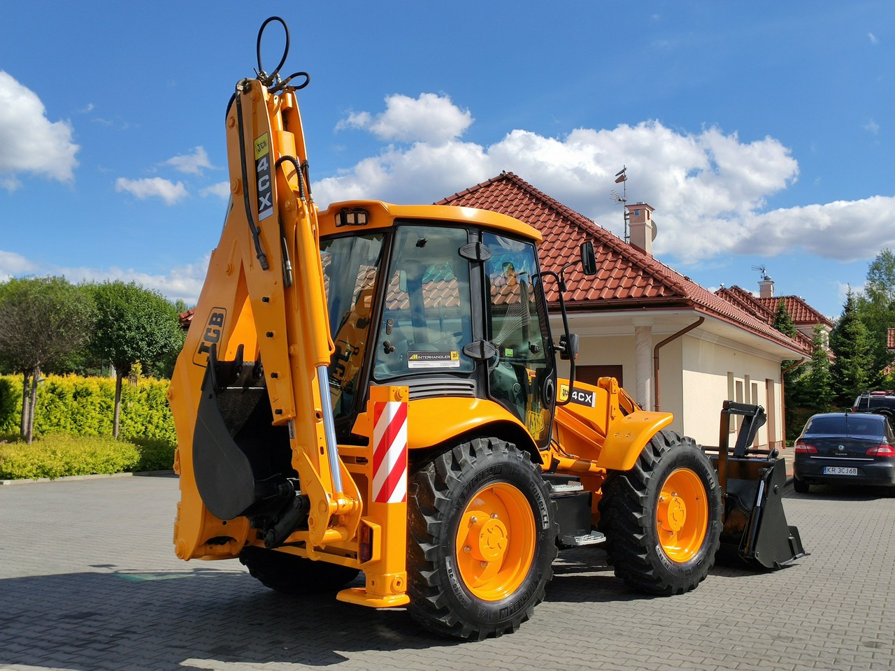 Tractopelle JCB 4CX Równe Koła Powershift Po Pełnym Tulejowaniu