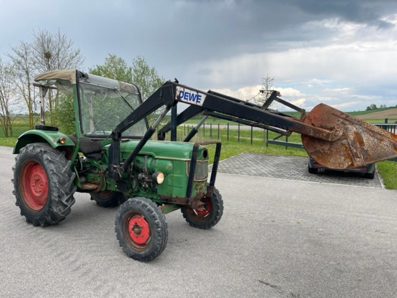 Tracteur agricole Deutz-Fahr D 4005 Frontlader Kleintraktor Deutz