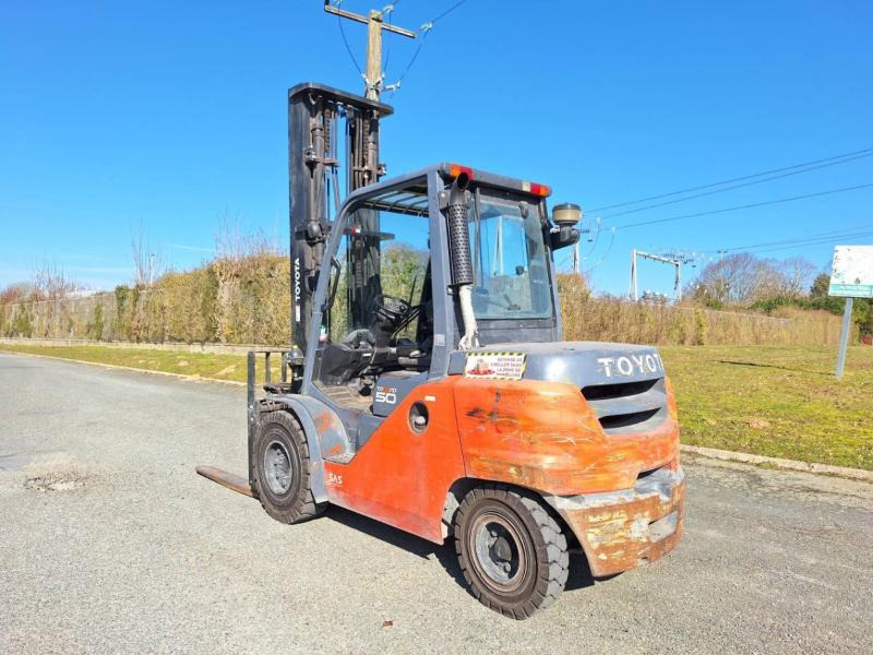 Chariot élévateur diesel Toyota 408 FD45 N