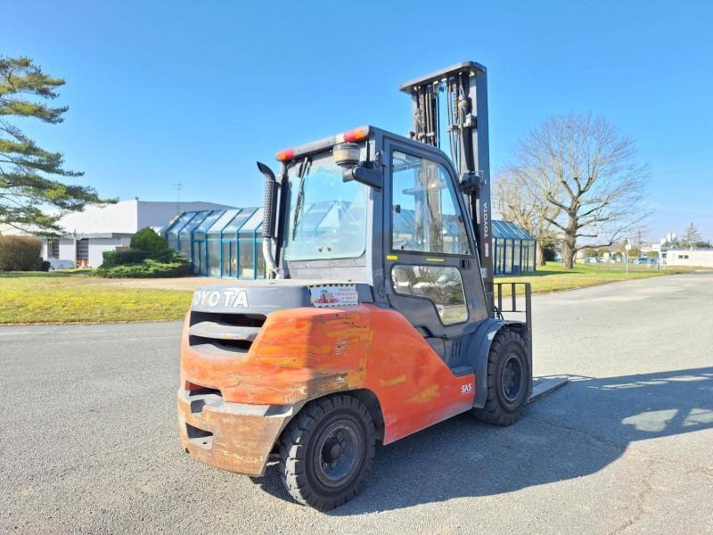 Chariot élévateur diesel Toyota 408 FD45 N