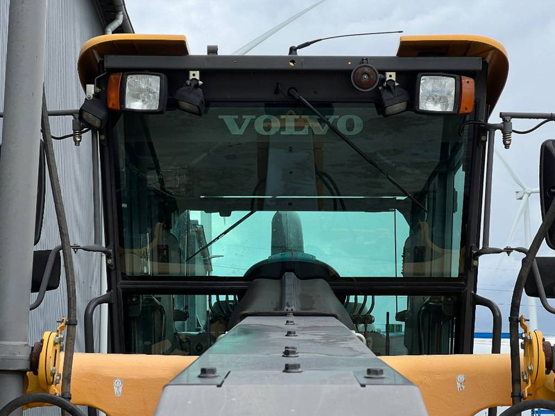 Niveleuse Volvo G940B