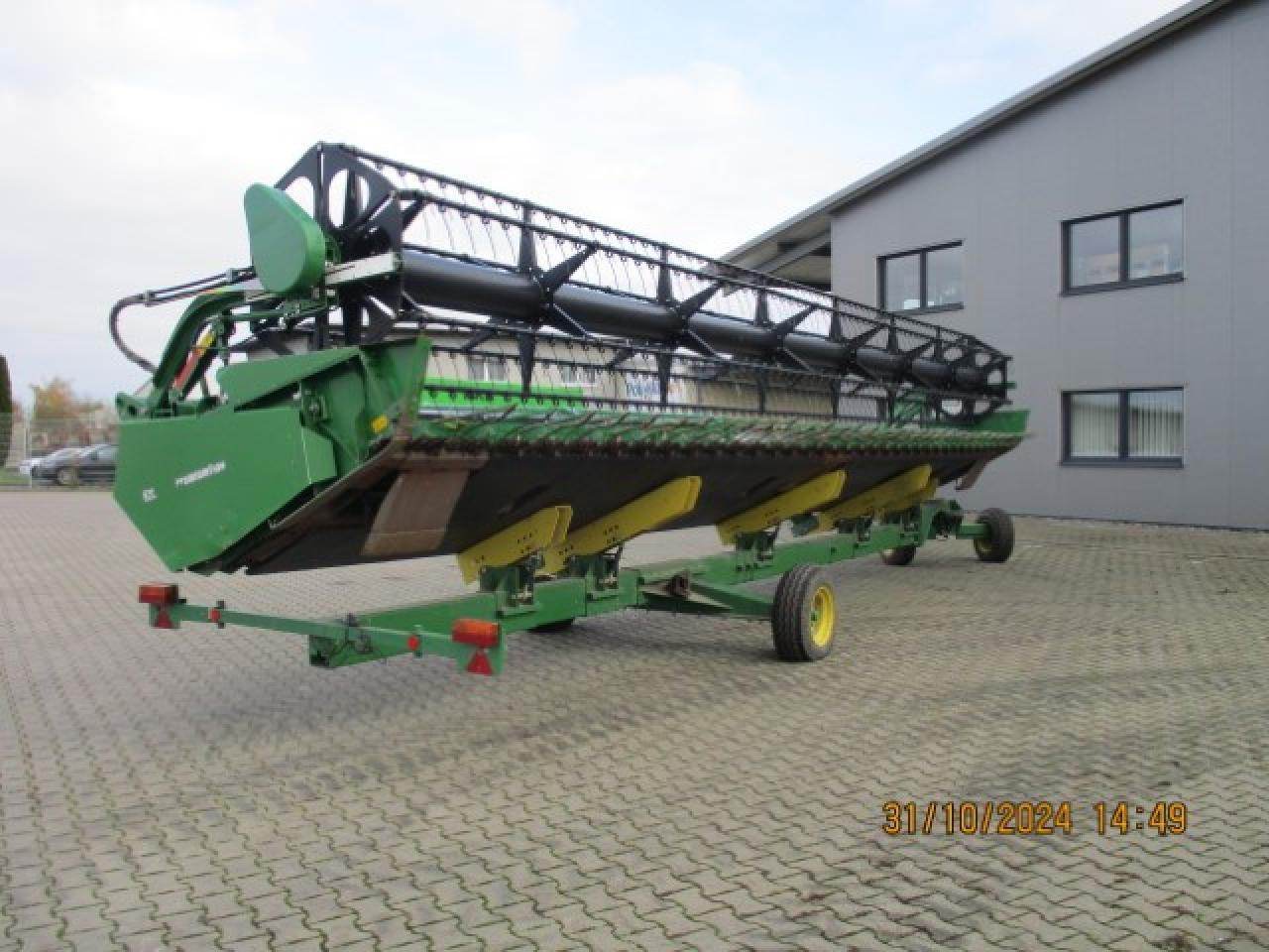 Moissonneuse-batteuse John Deere s680I