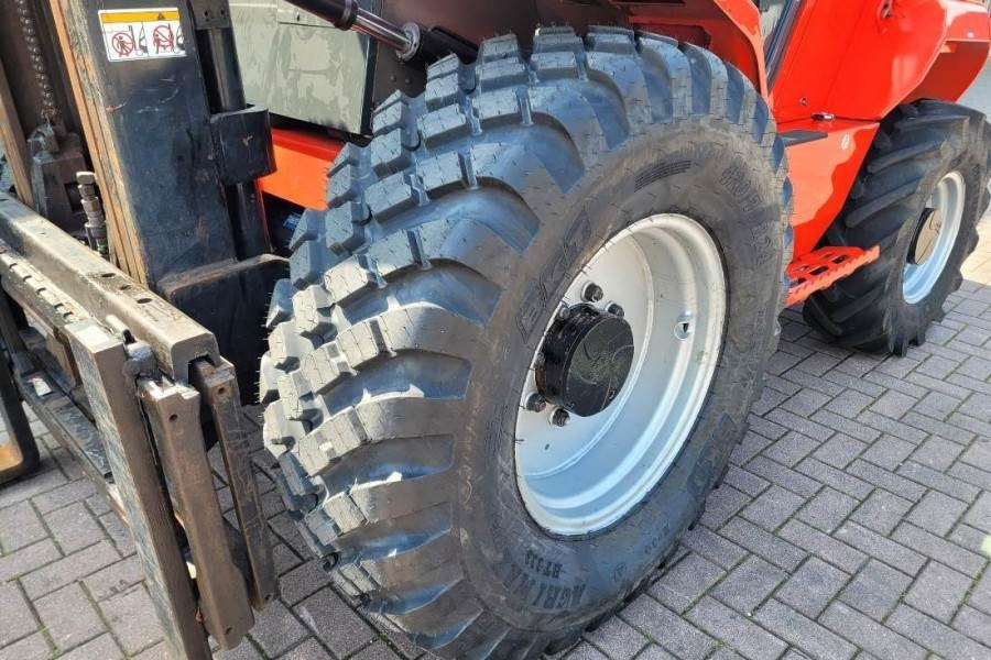 Chariot tout terrain Manitou M30-4 Valid Inspection, *Guarantee, Diesel, 4x4 Dr: photos 16 Chariot tout terrain Manitou M30-4 Valid Inspection, *Guarantee, Diesel, 4x4 Dr: photos 16