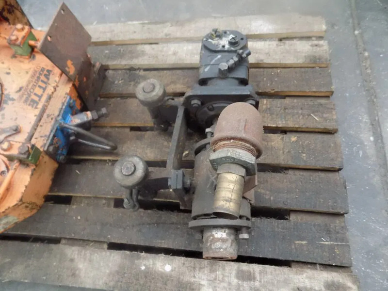 Foreuse Diversen boormotoren diverse (drilling heads)