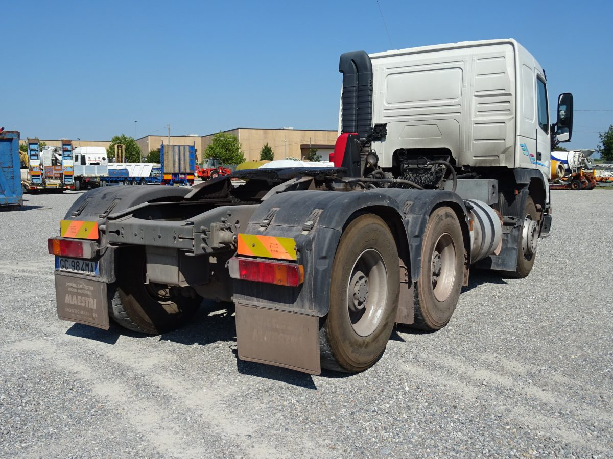 Tracteur routier VOLVO FM12 420T 6X4