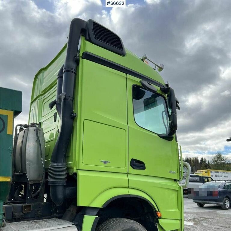 Camion benne Mercedes-Benz Arocs Gravel Truck (SEE VIDEO)