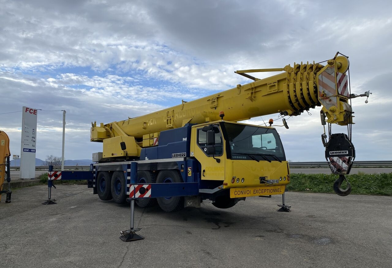 Grue mobile Liebherr LTM 1070/UTM 845