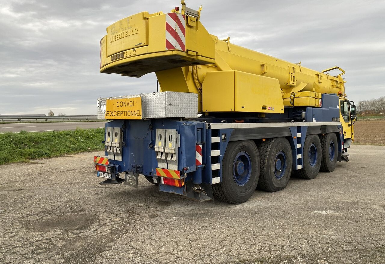 Grue mobile Liebherr LTM 1070/UTM 845