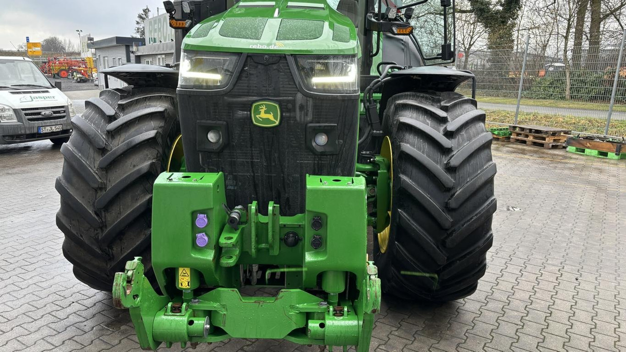 Tracteur agricole John Deere 8R 370