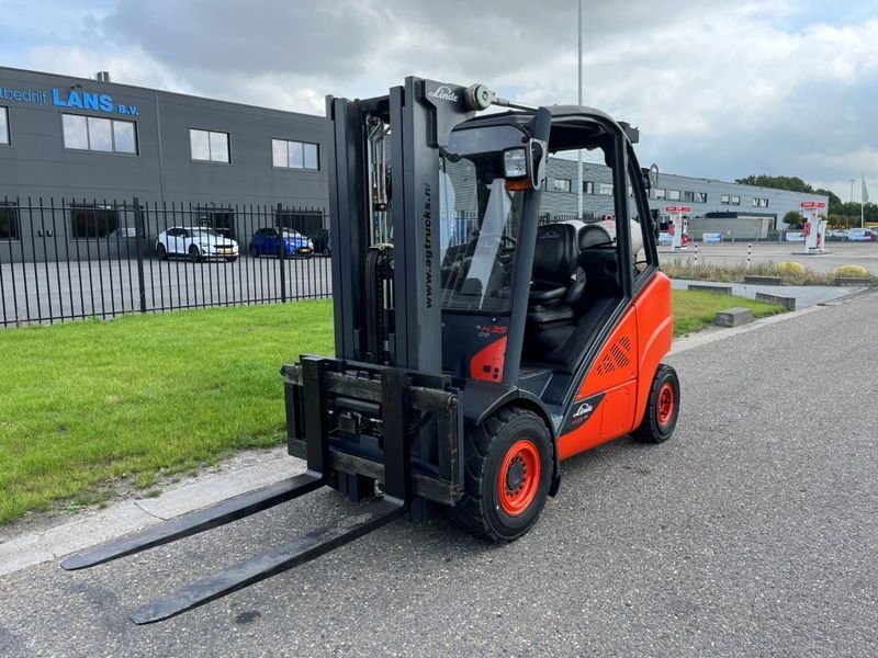 Chariot élévateur à gaz Linde H35T-02