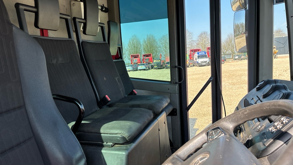 Benne à ordures ménagères MERCEDES-BENZ ECONIC 2630